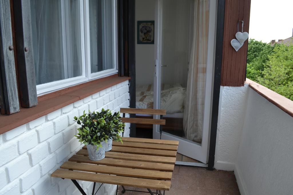 Serendipity Apartment Pecs Exterior photo